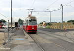Wien Wiener Linien SL 67 (E2 4304) X, Favoriten, Altes Landgut am 27.