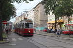 Wien Wiener Linien SL 67: E1 4314 + c5 1514 erreichen am Morgen des 27.