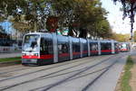 Wien Wiener Linien SL 60 (B1 722) Neubaugürtel / Europaplatz / Westbahnhof / Mariahilfer Straße am 14. Oktober 2017.