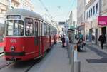 Wien Wiener Linien SL 49 (c4 1370 (Bombardier-Rotax 1977) + E1) XIV Penzing, Hütteldorfer Straße / Reinlgasse (Hst.