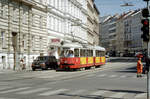 Wien Wiener Linien SL 37 (E1 4830) IX, Alsergrund, Nußdorfer Straße / Alserbachstraße am 5. August 2010. - Scan eines Farbnegativs. Film: Kodak FB 200-7. Kamera: Leica C2.