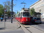 Wien Wiener Linien SL D (E2 4031) I, Innere Stadt, Parkring / Weiskirchnerstraße / Stubenring / Dr.-Karl-Lueger-Platz am 21. April 2018.