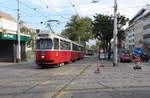 Wien Wiener Linien SL 18 (E2 4040 (SGP 1980) + c5 1440 (Bombardier-Rotax 1979)) XV, Rudolfsheim-Fünfhaus, Neubaugürtel / Märzstraße am 25.