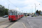 Wien Wiener Linien SL 25 (c4 1301 (Bombardier-Rotax 1974) + E1 4781 (SGP 1972)) XXII, Donaustadt, Erzherzog-Karl-Straße am 26.