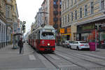 Wien Wiener Linien SL 5 (E1 4542 (Bombardier-Rotax 1975) + c4 1339 (Bombardier-Rotax 1975)) VII, Neubau, Kaiserstraße / Westbahnstraße (Hst.