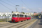 Am 8. September 2016 war E1 4508 gemeinsam mit c3 1272 als Linie 6 in Richtung Burggasse, Stadthalle unterwegs und konnte von mir kurz nach dem Verlassen der Haltestelle Leberberg fotografiert werden. 