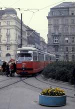 Wien WVB SL BK (E1 4863) Schottentor am 18. Oktober 1978.