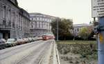 Wien WVB SL H2 (L 515) Lothringerstrasse im Oktober 1979. - Links ist das Konzerthaus mit dem Akademietheater zu sehen. 