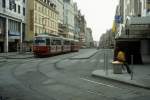 Wien WVB SL 58 (E1 4724) Mariahilfer Strasse / Stiftgasse im Juli 1992.