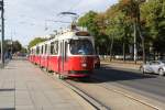 Wien Wiener Linien SL D (E2 4018) Dr.-Karl-Renner-Ring / Parlament am 8.