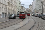 Wien Wiener Linien SL 5 (E1 4730) / SL 33 (E1 4740) Josefstadt, Albertgasse am 16. Februar 2016.