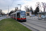 Wien Wiener Linien SL 6 (B 626) Simmering, Simmeringer Hauptstraße / Zentralfriedhof 1. Tor am 22. März 2016.