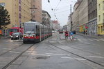 Wien Wiener Linien SL 6 (B 636) Simmering, Geiselbergstraße / Leberstraße am 18. Februar 2016.