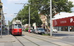 Wien Wiener Linien SL 6 (E2 4093) Simmering (XI, 11. Bezirk), Simmeringer Hauptstraße (Hst. Braunhubergasse) am 27. Juli 2016.