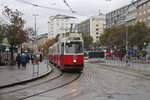Wien Wiener Linien SL 2 (E2 4055) I, Innere Stadt, Franz-Josefs-Kai / Marienbrücke am 20. Oktober 2016.