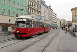 Wien Wiener Linien SL 33 (E1 4794; Hersteller und Bj: SGP 1972) IX, Alsergrund, Alserbachstraße / Julius-Tandler-Platz (Hst. Franz-Josefs-Bahnhof) am 17. Oktober 2016.