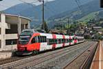Nachschuss auf ÖBB 4024 025-1, als dieser am 03.07.2018 zusammen mit ÖBB 4024 094-7 als REX (Brenner/Brennero - Innsbruck Hbf/Wörgl Hbf) aus dem Bahnhof von Matrei am Brenner in Richtung Innsbruck fuhr.