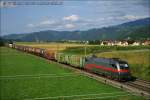 1016.035  Railjet Versuchsvariante grau/rot  mit DG 54565 auf der Fahrt nach Villach, nahe St.