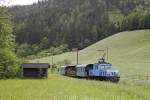 Am 17.05.2014 fand die Saisoneröffnung der Breitenauerbahn statt. Die E3 pendelte an diesem Tag fünfmal durchs Breitenauertal. Auf diesem Bild ist der Zug im Ortsgebiet von St.Jakob unterwegs.