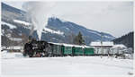 Auf der Pinzgaubahn fährt die Dampflok MH3, mit einem Dampfsonderzug von Zell am See nach Krimml. Krimml 1.2.2015