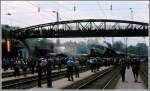 Das 75 Jahr Jubilum der Bregenzerwaldbahn lockte hunderte von Schaulustigen auf den Bahnhof Bregenz.