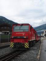 D15 bei der Einfahrtin den Bahnhof Zell am Ziller; 08.07.09