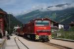 Am 23.08.2009 fhrt D16 der Zillertalbahn in den Bahnhof Zell/Ziller ein.