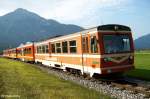 Knotz Triebwagen VT 4 der Zillertalbahn vor Planzug Jenbach - Mayrhofen, fotografiert bei Strass am 23.05.2009