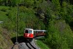 Zwischen Winterbach und der Betriebsausweiche Ober Buchberg verläuft die Mariazellerbahn durch ausgedehnte Laubwälder. Dort konnte ich am 11. Mai 2019 den von 1099.14 geführten Sonderzug im Erscheinungsbild der späten 1970-er / frühen 1980-er erneut ablichten. 