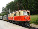 Die 1099.001 (Ein Alte Dame aus 1910) mit ein zug von Mariazell nach Sankt Pölten, hier im Hp. Frankenfels, 12-06-2012