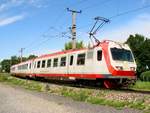 Die Elektrotriebwagen 4090 002 fährt im Bf. Sankt Pölten Alpenbahnhof, 12-06-2012