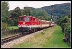 2095 015 mit R6825 bei Kirchberg an der Pielach am 13.09.2001.