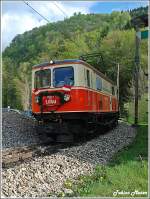 Hoch der 1.Mai!!!  Die 1099 001  St.Plten  mit dem R 6805 nach Mariazell kurz nach Schwarzenbach.