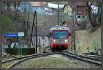 Triebwagen 5090 016 am 1.4.2006 bei der Einfahrt in Frankenfels.