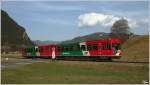 STLB VT 32+VS 42 fhrt als R 8713 auf der Murtalbahn von Unzmarkt nach Tamsweg.  Frojach 3.4.2012