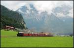 sterreichurlaub 2008 - Zillertalbahn: Der morgentliche Dampfzug von Jenbach nach Mayrhofen. Aufgenommen am 01.September 2008 bei Strass(i.Z.).