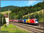 1116 056 Rumnien und 1016 035 Railjet durchfahren mit 2x1044 und 2x1142 als Lokzug 89950 den Bahnhof Breitenstein. 31.08.2008