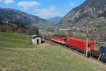 Kräftig schiebt die 1144 254 am 1.4.2017 den KGAG42511 mit 1116 057 an der Spitze hier kurz vor Angertal bergwärts.