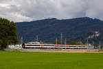 421 371-6 mit dem EC 195 bei Lauterach aus Lustenau kommend.