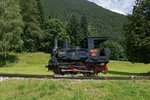 Sommerferien 2016 im Zillertal: Lok 3 der Achenseebahn umfährt in Eben am Achensee Ihren Zug, um ihn anschliessend Richtung Seespitz zu ziehen (27.06.2016).