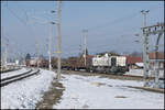 An der Abzweigstelle zum Bahnhof Weststeiermark konnte ich GKB DH 1700.2 am 21.2.2025 mit Ihrem Güterzug ablichten. 