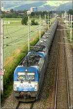 LTE Kesselwagenzug 48431 fhrt mit den beiden Adria Transport Maschinen 1216 921 & 920 von Schwechat nach Koper.