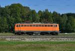 Seitenansicht der 1142 579 bei der Durchfahrt in Wartberg an der Krems am 17.09.2018.