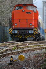 Die Diesellokomotive 293.002 stand im Dezember 2019 auf dem Gelände der Westfälische Lokomotiv Fabrik Karl Reuschling Hattingen.