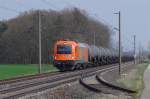 1216 903 RTS mit Kesselwagenzug am 21.04.2013 zwischen Drfleins und Oberhaid auf der KBS 810.