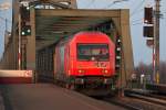 RTS 2016 908 ist in Wien Praterkai in Fahrtrichtung Wien Stadlau unterwegs.