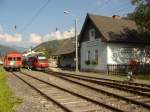 Der laufende Fahrplan wird mit dem Talent und dem ET 15 abgewickelt, die beide am 22.08.2010 im Bahnhof belbach auf ihren nchsten Einsatz warten.