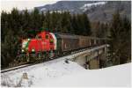 Gmeinder Diesellok D4 der STLB fhrt mit Zellstoffzug SGAG 93425 von Pls nach St.Michael. 
Allerheiligen 20.1.2011