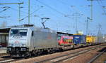 TXL - TX Logistik Austria GmbH mit  185 417-5  [NVR-Number: 91 81 0185 417-5 A-TXLA] und KLV-Zug am 04.04.19 Durchfahrt Bf.