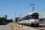 Tw.118 + 409 am südlichen Ortsrand von Traiskirchen auf der Fahrt nach Baden.